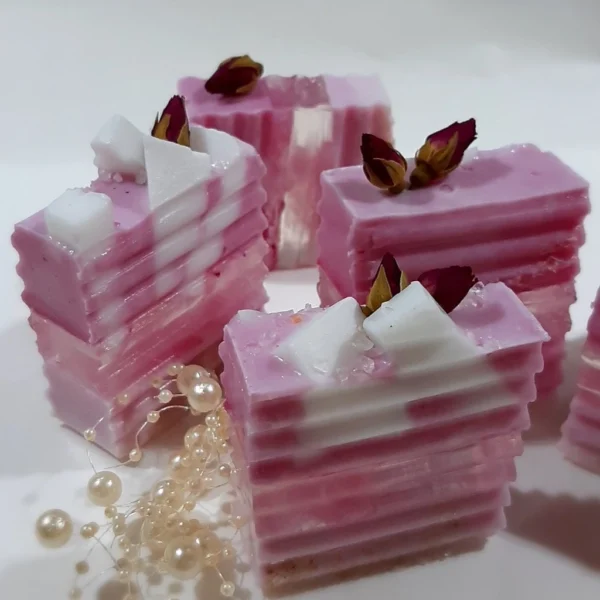 Rose Flower Scrub Soap with Pink Himalayan Salt & Essential Oil | Loofah Exfoliating Handmade Soap | Halal Body & Bath Gift