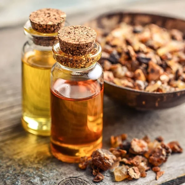 Myrrh Essential Oil | Pure Natural Aromatherapy Oil | Frankincense Family Resin Oil for Skin Care, Diffuser & Wellness