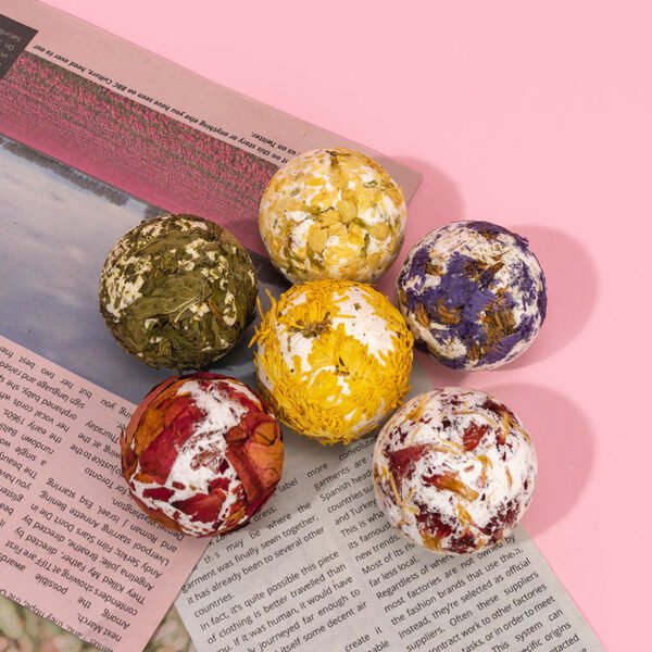 OEM Luxury Vegan Bath Bomb Gift Set | Natural Handmade Bubble & Fizzy Bath Fizz | Rose Lavender with Dried Flower Petals