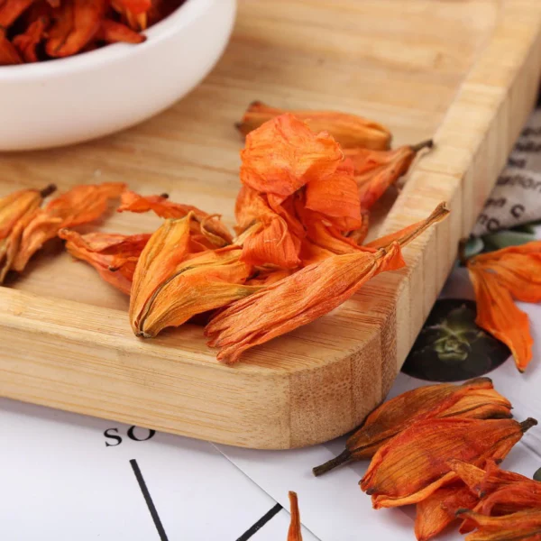 High Quality Natural Dried Lily Flower Tea | Teh Bunga Lily Kering Semula Jadi | Herbal Floral Tea for Wellness & Relaxation