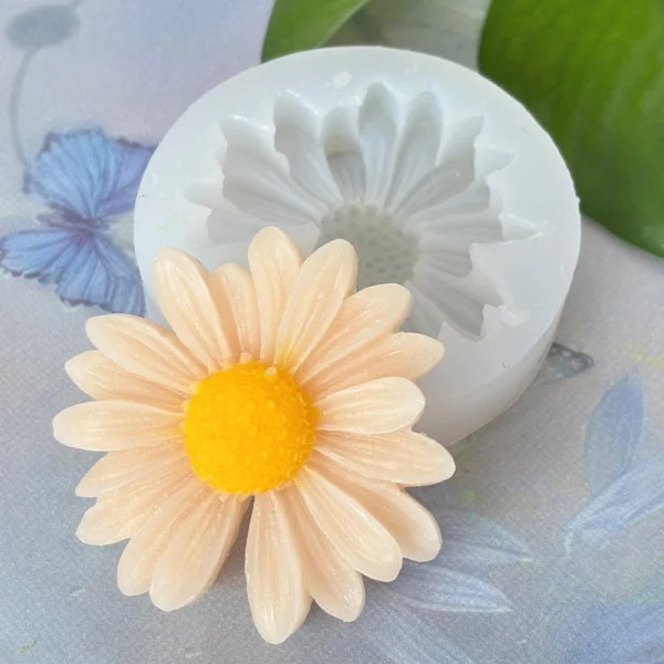 Dazouju Aromatherapy Gypsum Silicone Mold | Car Hanging Pendant, Jewelry, Phone Case & Clay Craft DIY Tool